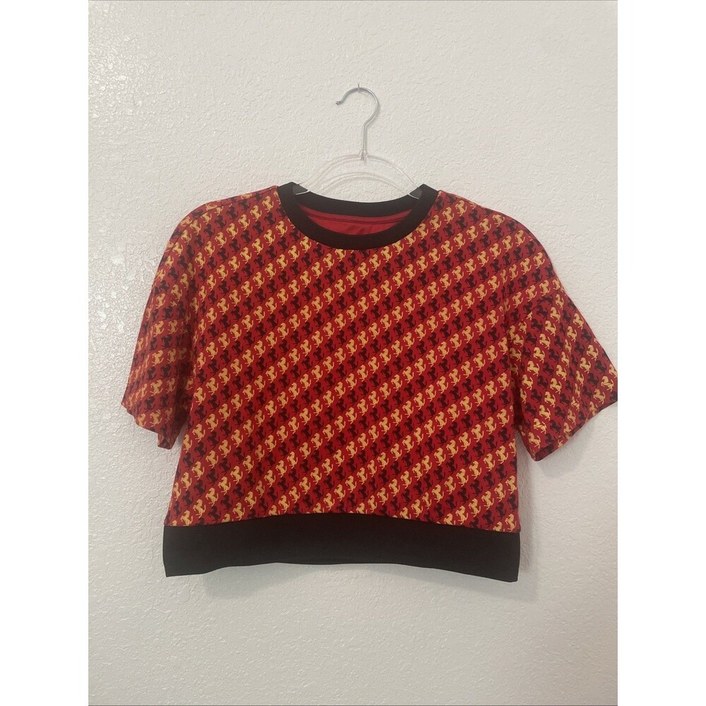 Scuderia Ferrari Women's XS Logo Print Short Sleeve Crewneck Cropped Top T-Shirt